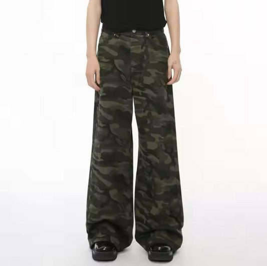 Camo Baggy Jeans - Kore Clothing