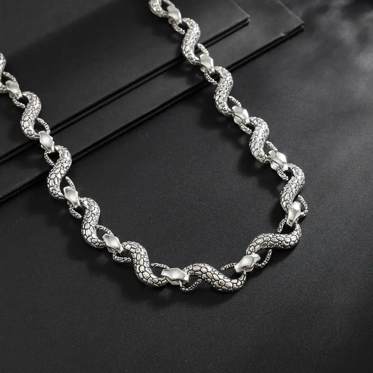 Snake Wallet Chain
