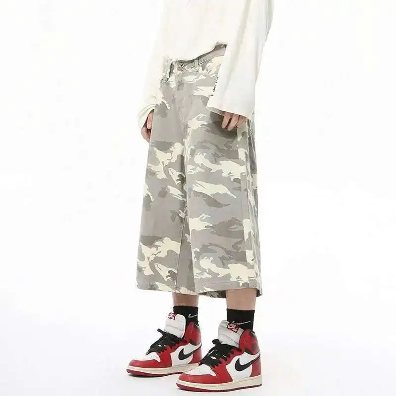 Light Camo Baggy Long Jorts